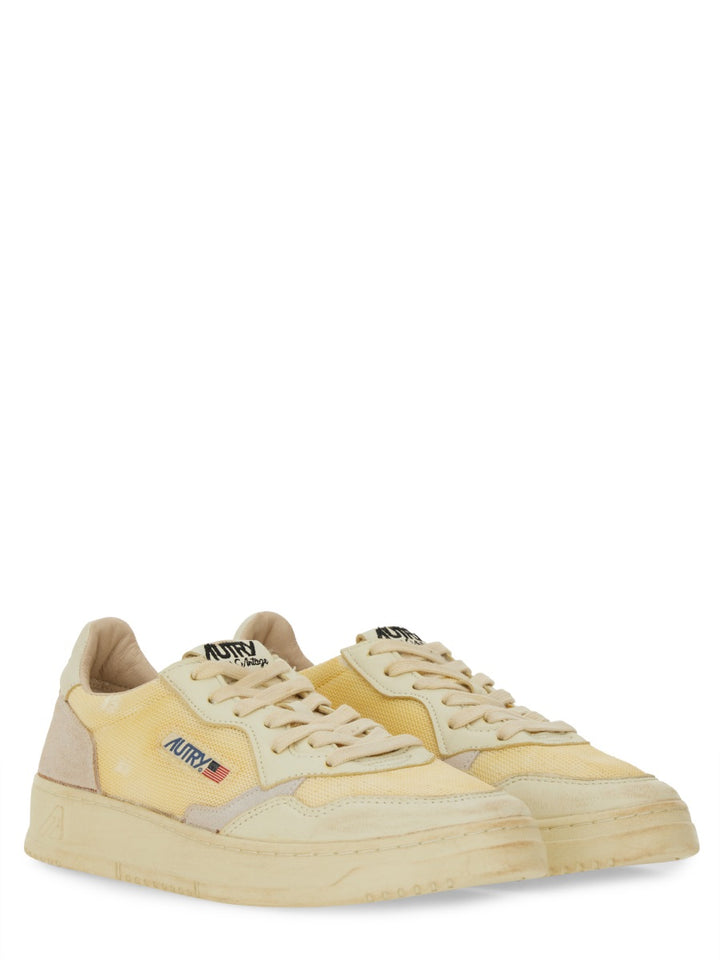 Autry Sneakers - White | Wanan Luxury