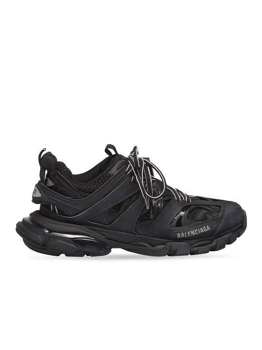 Sneakers Track
