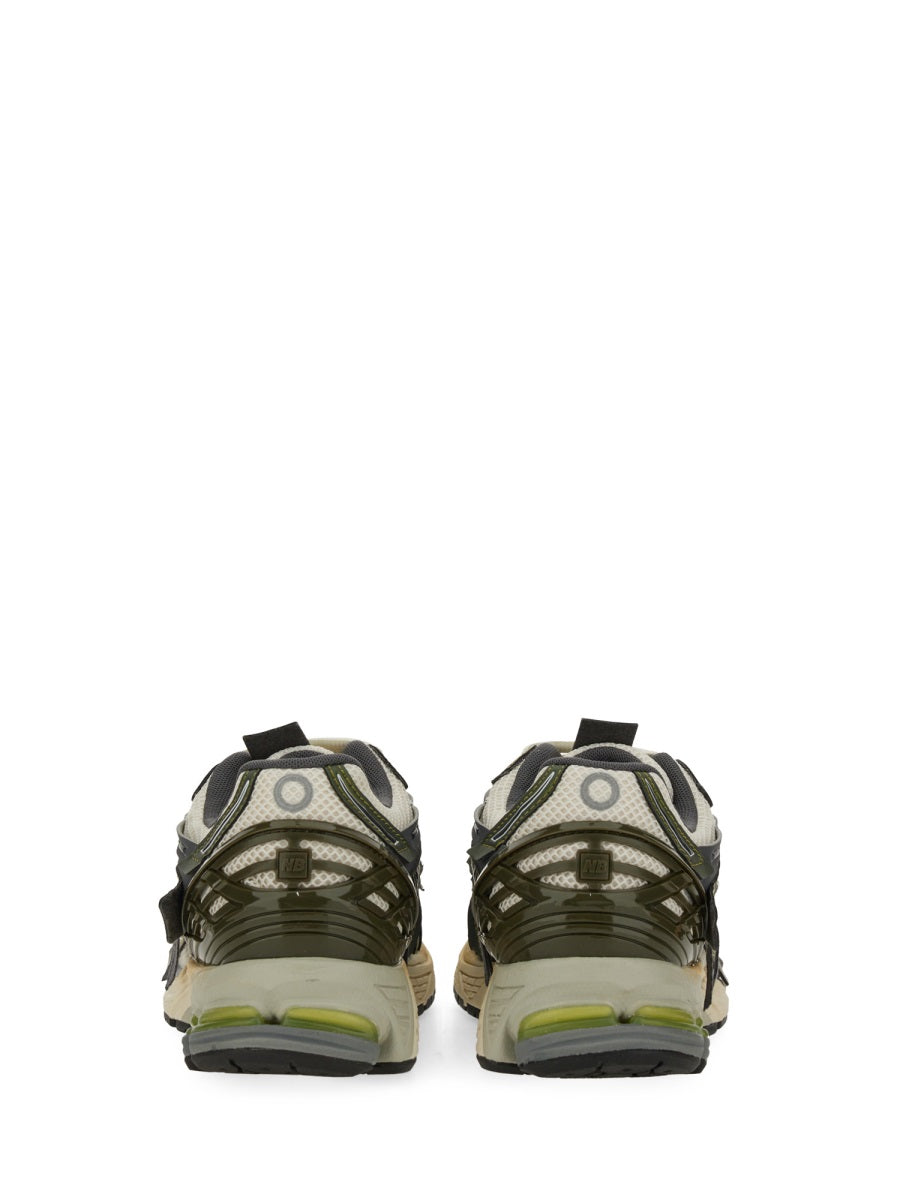 New Balance Sneakers - Green | Wanan Luxury