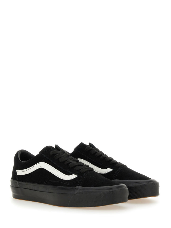Vans Sneakers - Black | Wanan Luxury