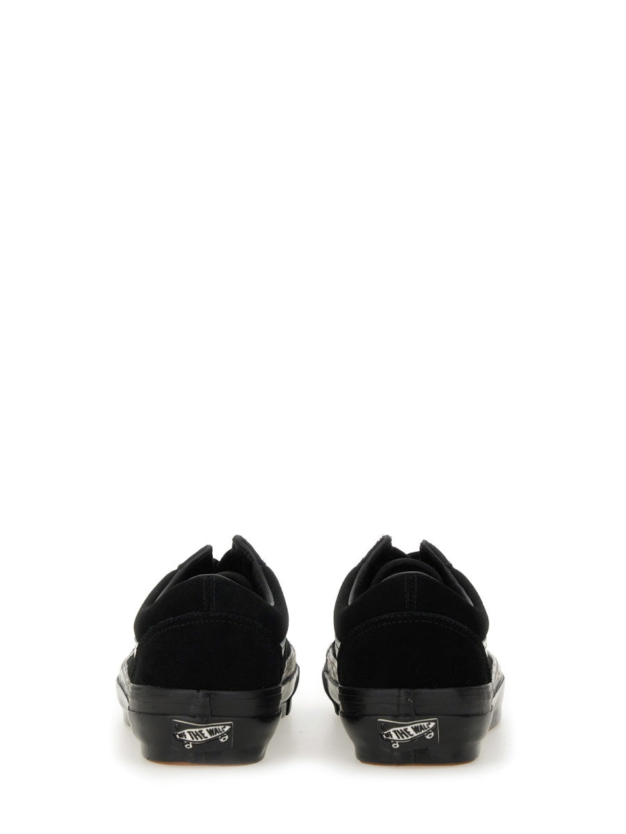 Vans Sneakers - Black | Wanan Luxury