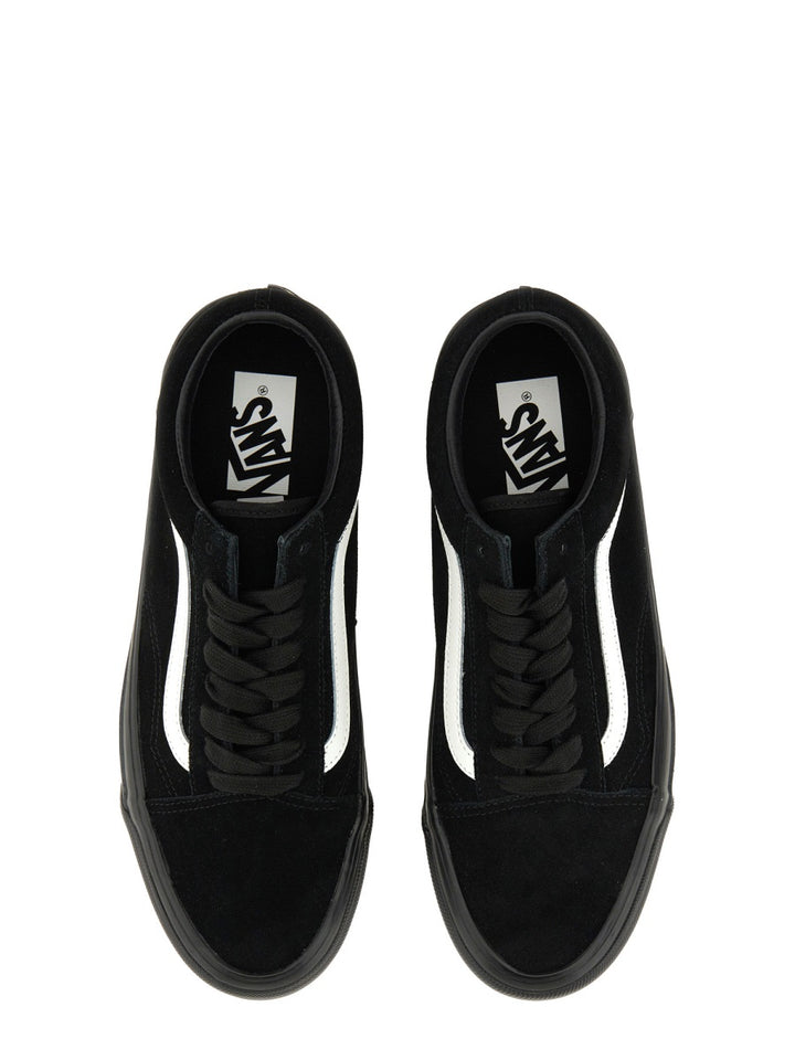 Vans Sneakers - Black | Wanan Luxury