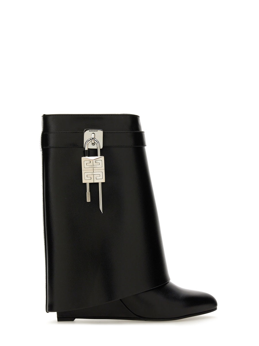 Givenchy Boots - Black | Wanan Luxury
