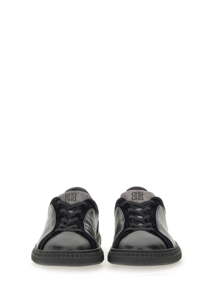Givenchy Sneakers - Black | Wanan Luxury