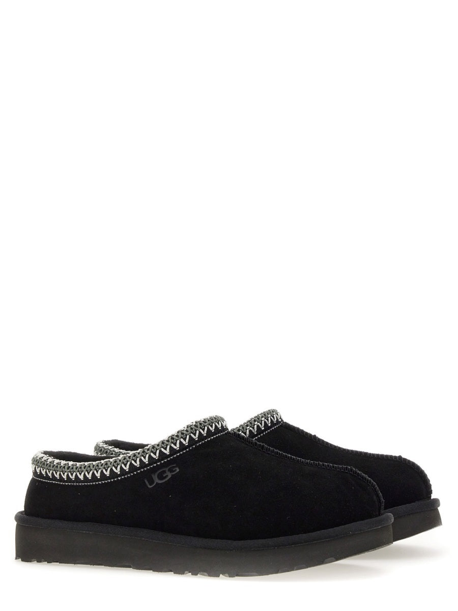 UGG Flat Shoes - Black | Wanan Luxury