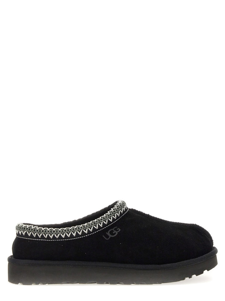 UGG Flat Shoes - Black | Wanan Luxury