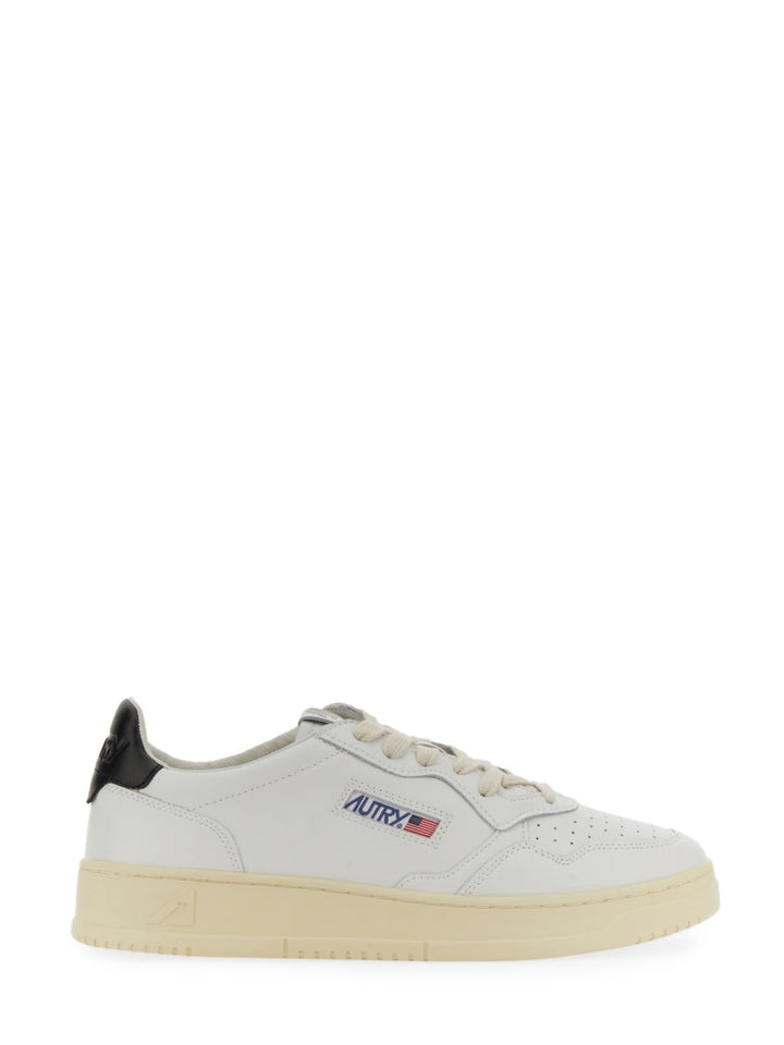 Autry Sneakers - White | Wanan Luxury