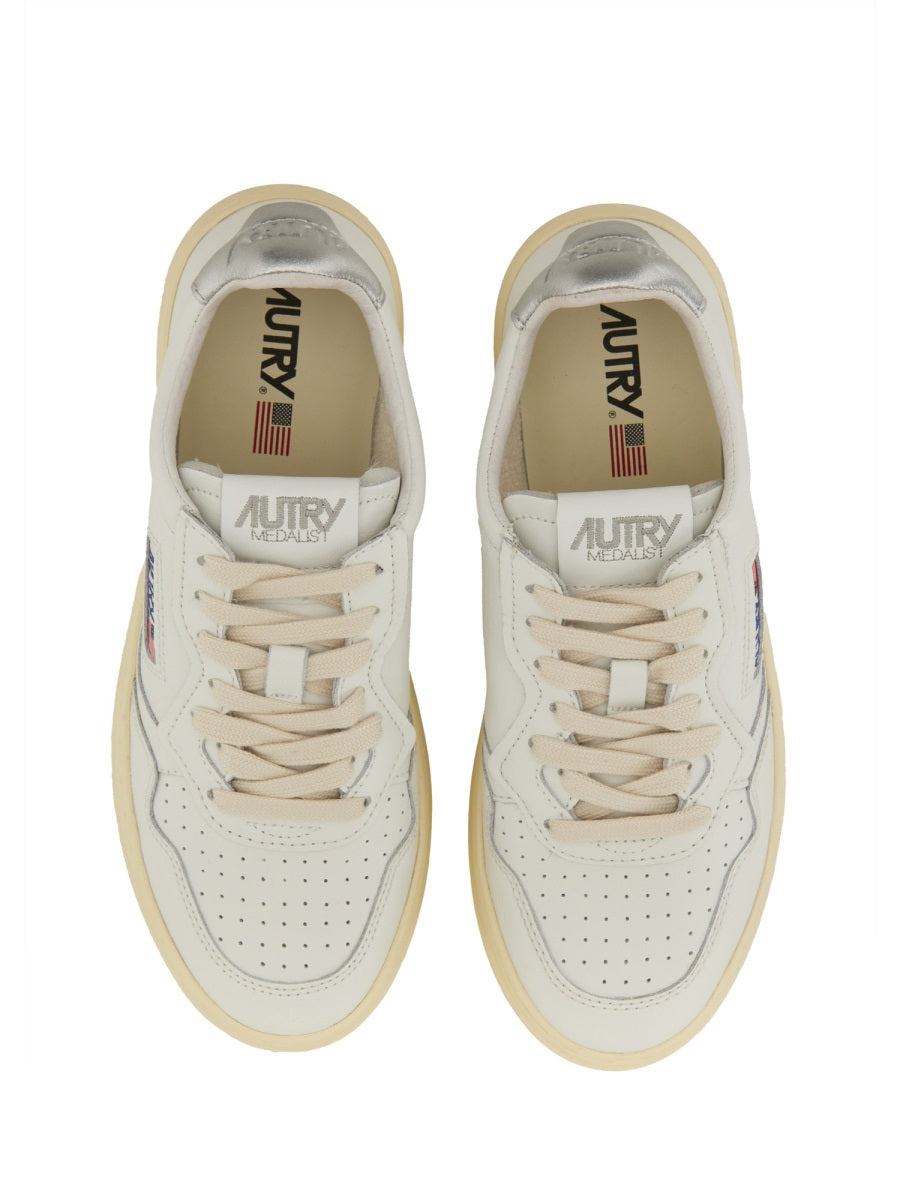 Autry Sneakers - White | Wanan Luxury