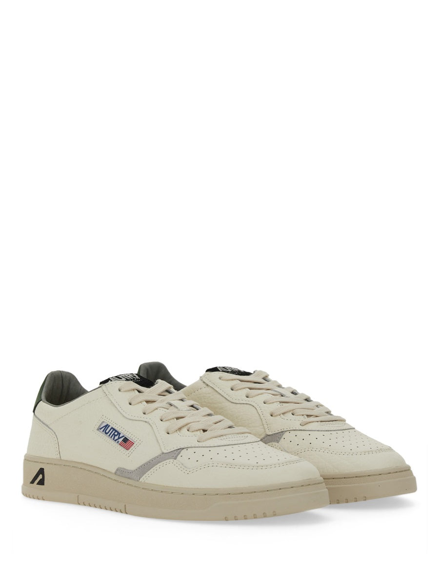 Autry Sneakers - White | Wanan Luxury