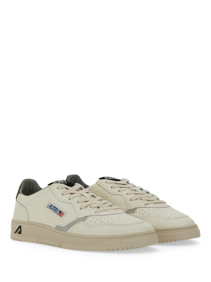 Autry Sneakers - White | Wanan Luxury