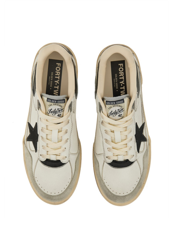 Golden Goose Sneakers - White | Wanan Luxury