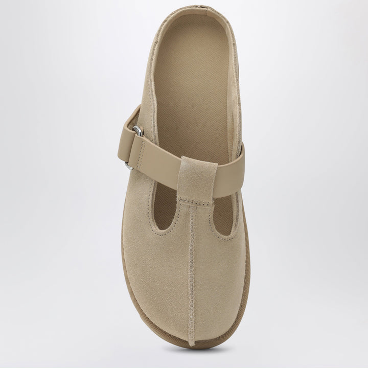 Ugg Apparel & Accessories - Brown | c543dd2a565c65da4ba35cebd524e3047442e2f3