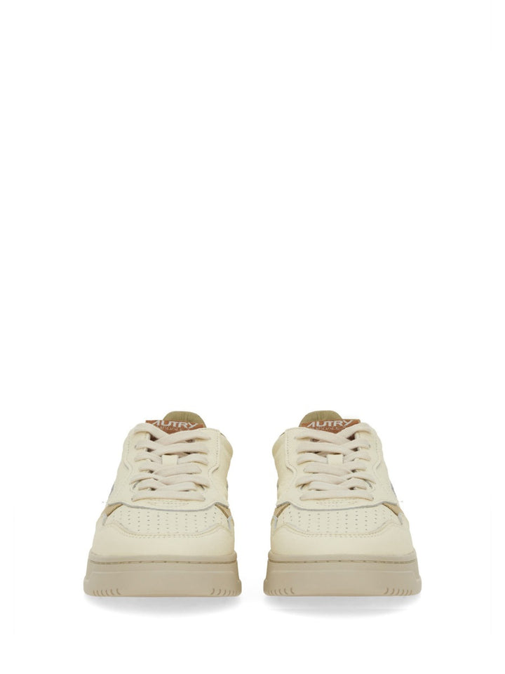 Autry Sneakers - White | Wanan Luxury