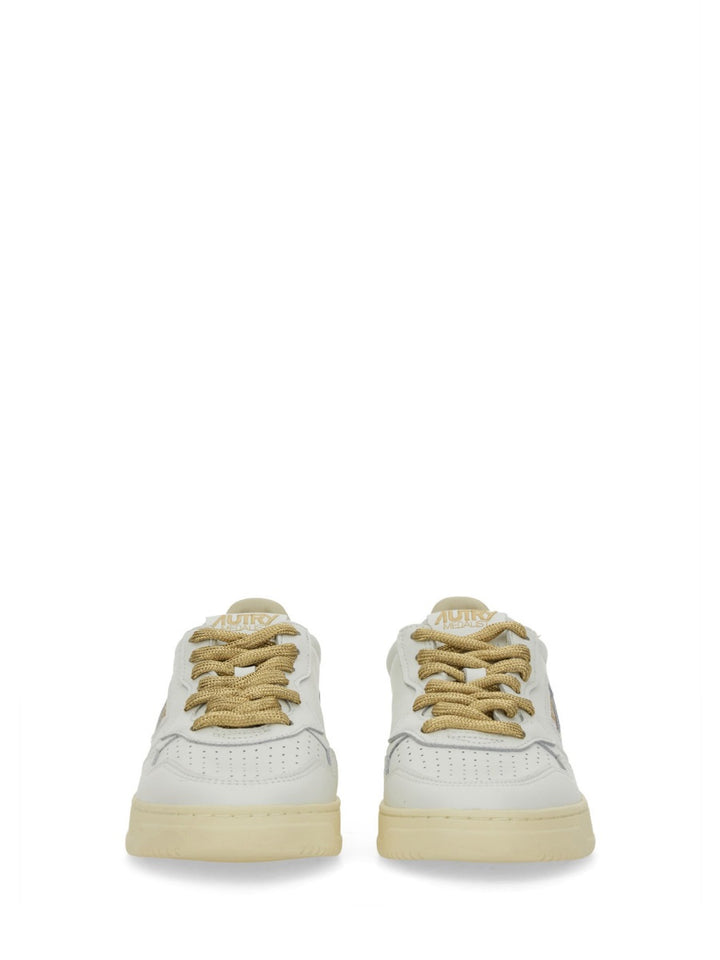 Autry Sneakers - White | Wanan Luxury