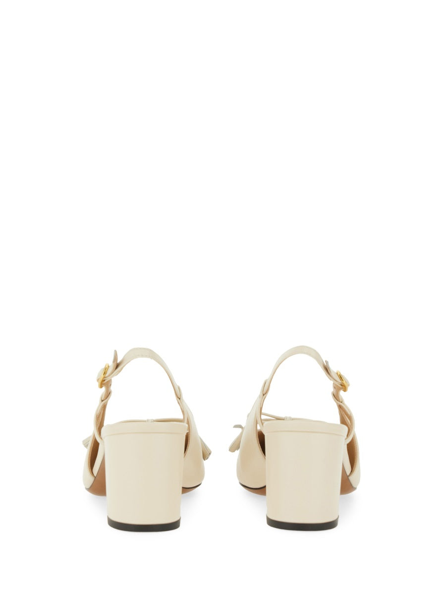 Valentino Garavani pumps - White | Wanan Luxury