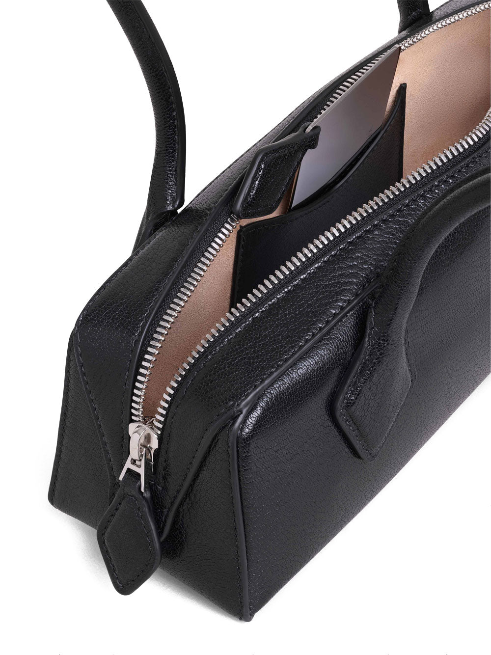 AlaÏA Shoulder Bags - Black | 933c5649da4bd3ccf7637e4185242547bae4a8c3