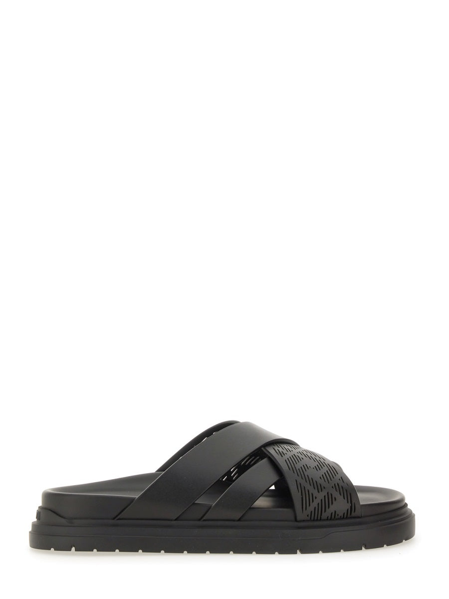 Fendi Sandals - Black | Wanan Luxury