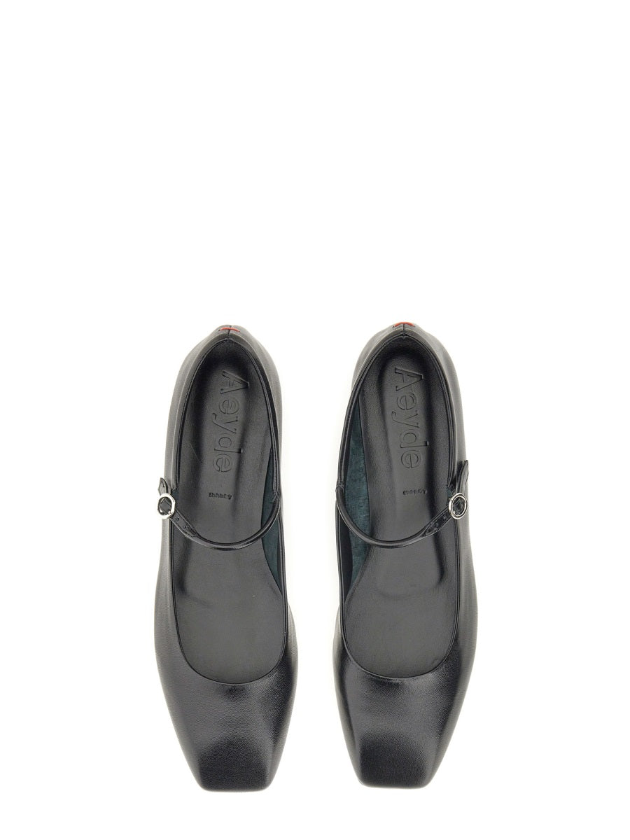 Aeyde Flat Shoes - Black | Wanan Luxury