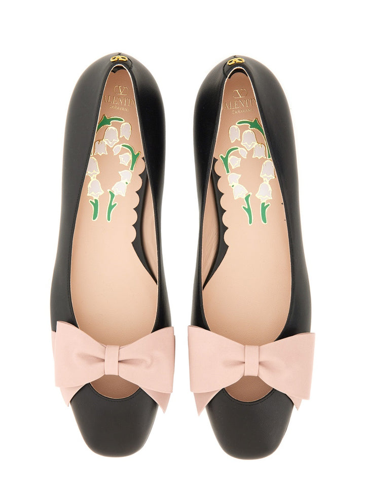 Valentino Garavani Flat Shoes - Black | Wanan Luxury