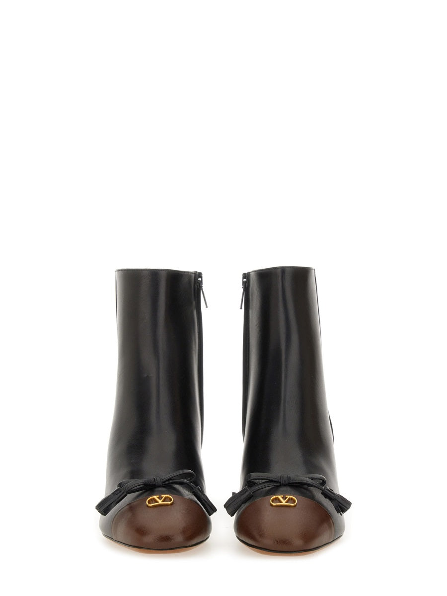 Valentino Garavani Boots - Black | Wanan Luxury