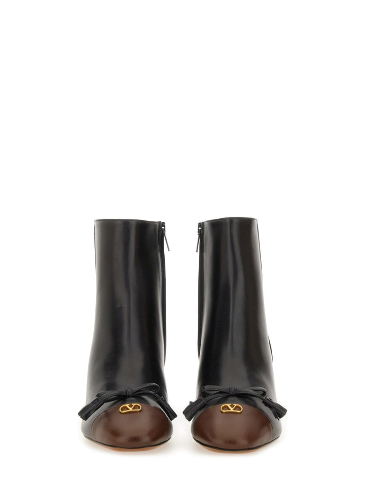 Valentino Garavani Boots - Black | Wanan Luxury