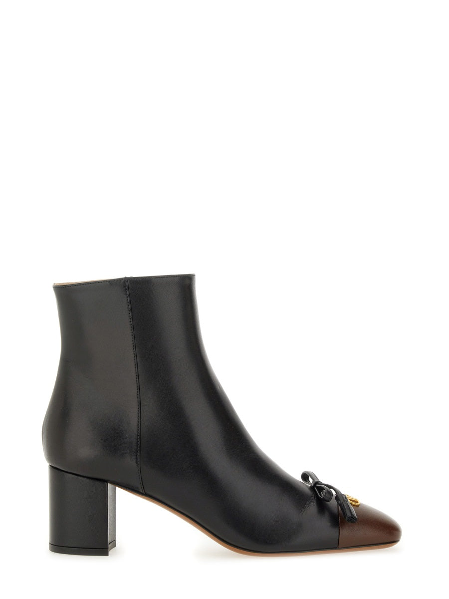 Valentino Garavani Boots - Black | Wanan Luxury