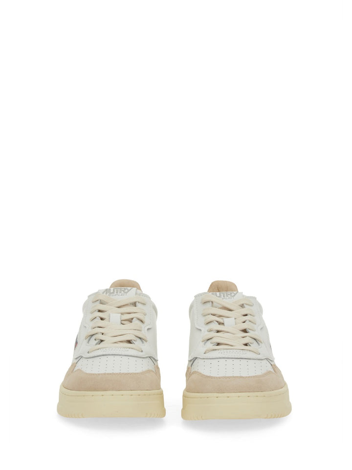 Autry Sneakers - White | Wanan Luxury