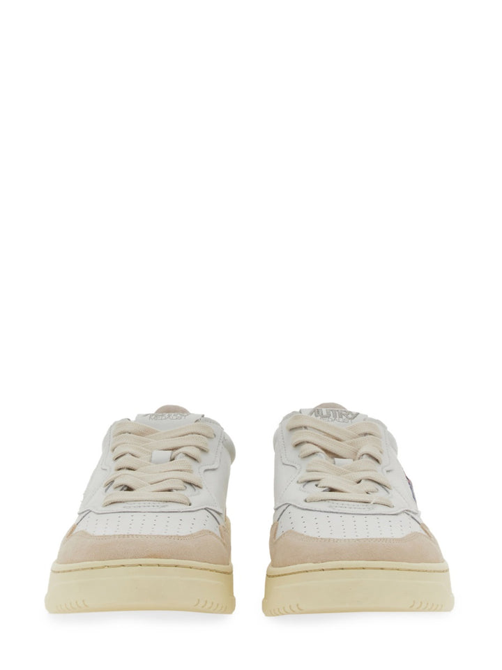 Autry Sneakers - White | Wanan Luxury
