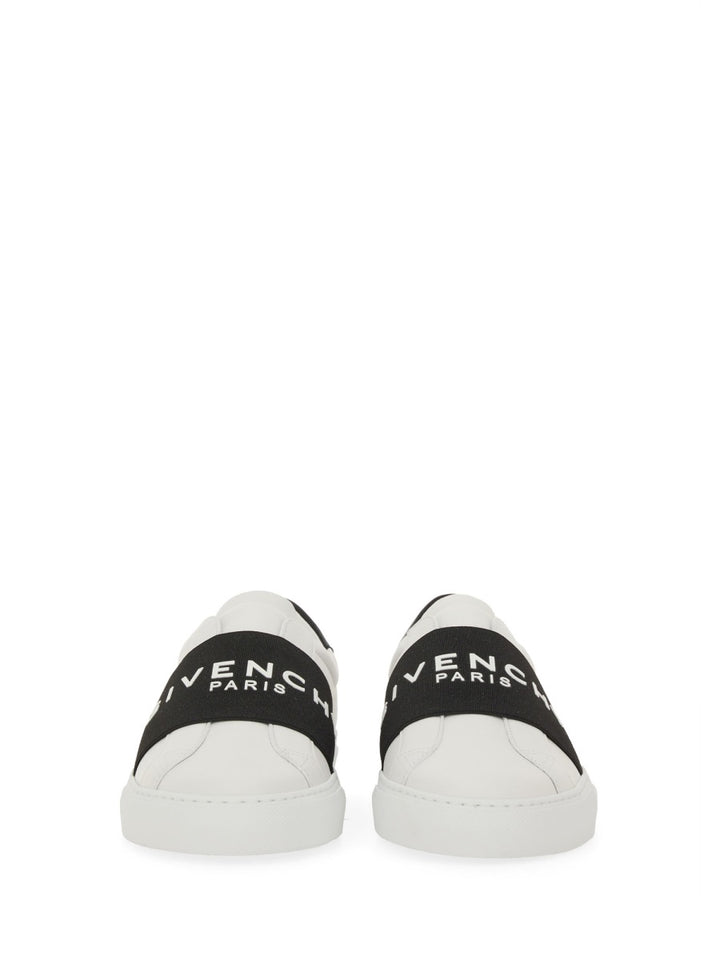 Givenchy Sneakers - White | Wanan Luxury