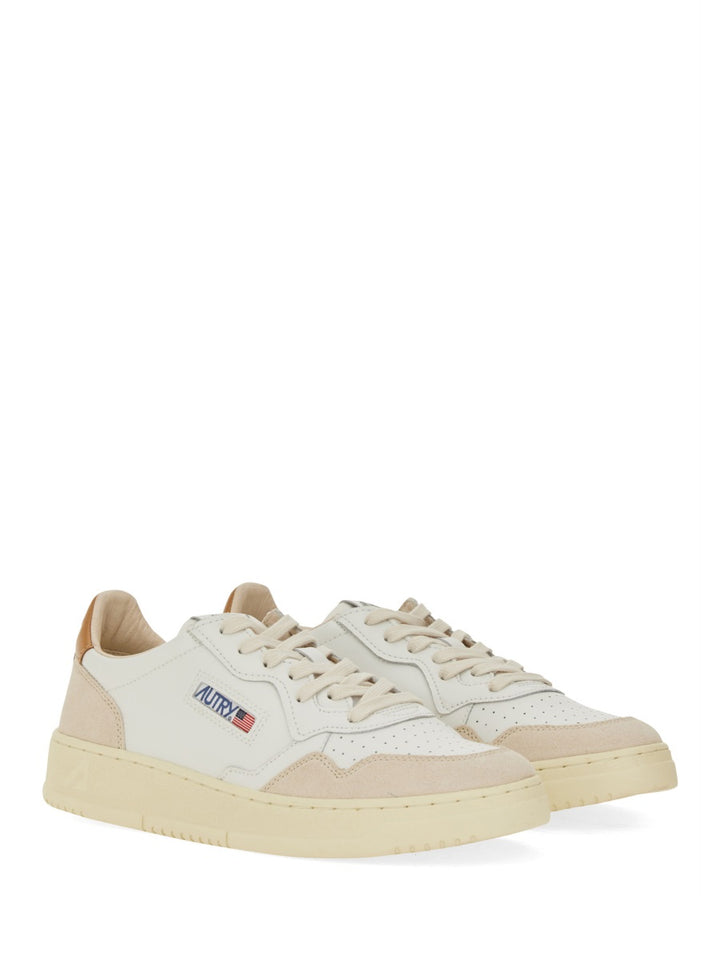 Autry Sneakers - White | Wanan Luxury