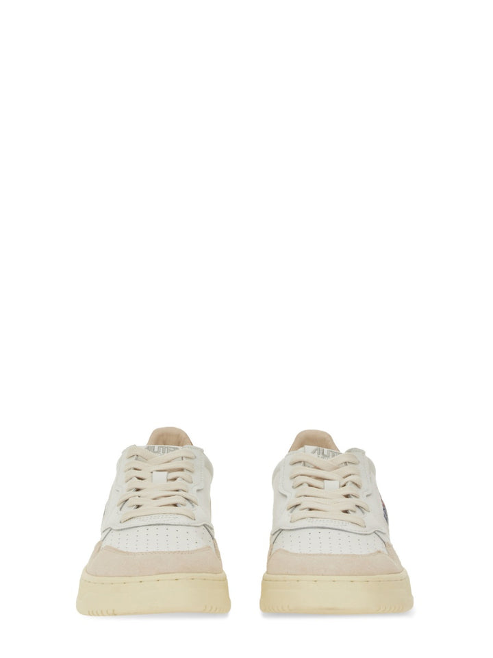 Autry Sneakers - White | Wanan Luxury