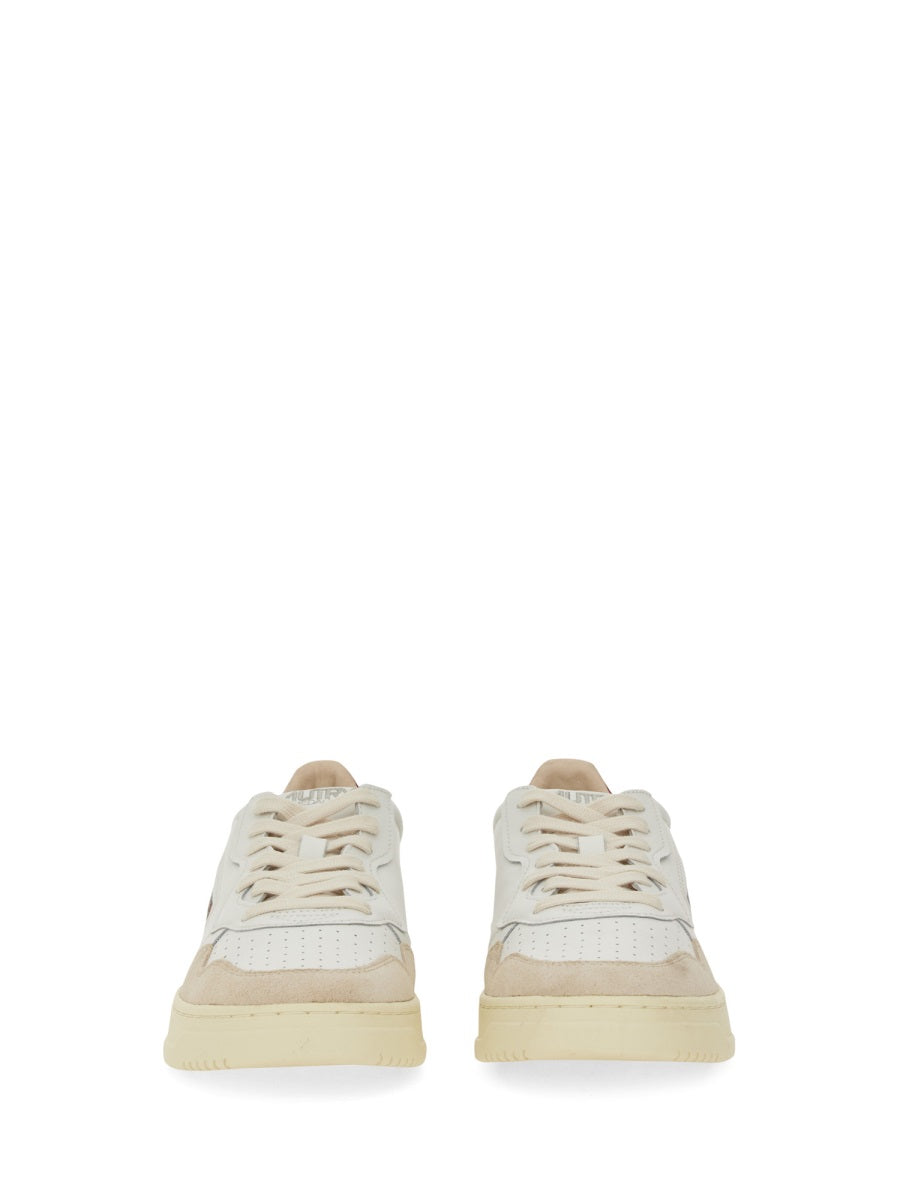 Autry Sneakers - White | Wanan Luxury