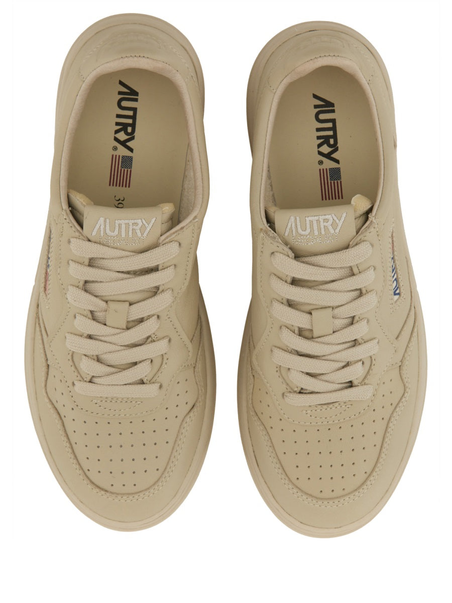 Autry Sneakers - Neutral | Wanan Luxury