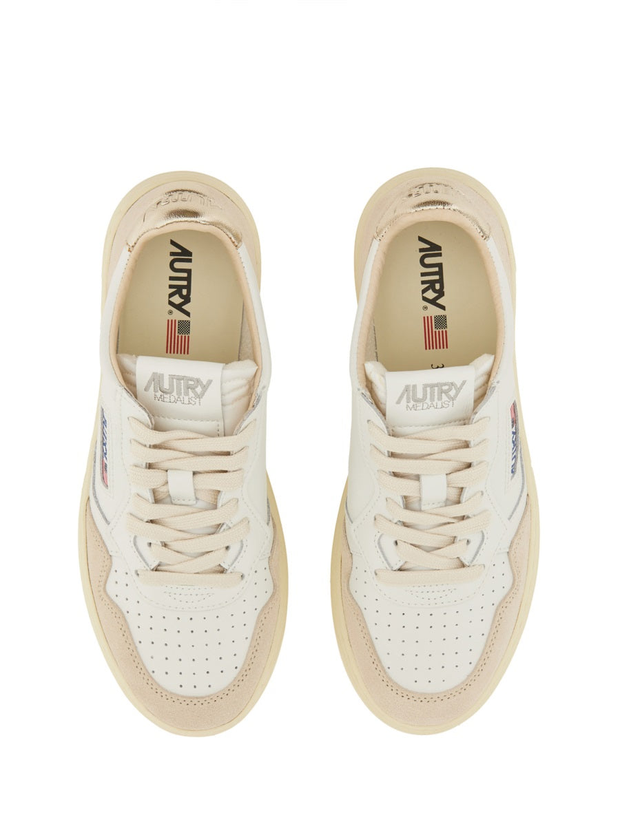 Autry Sneakers - White | Wanan Luxury