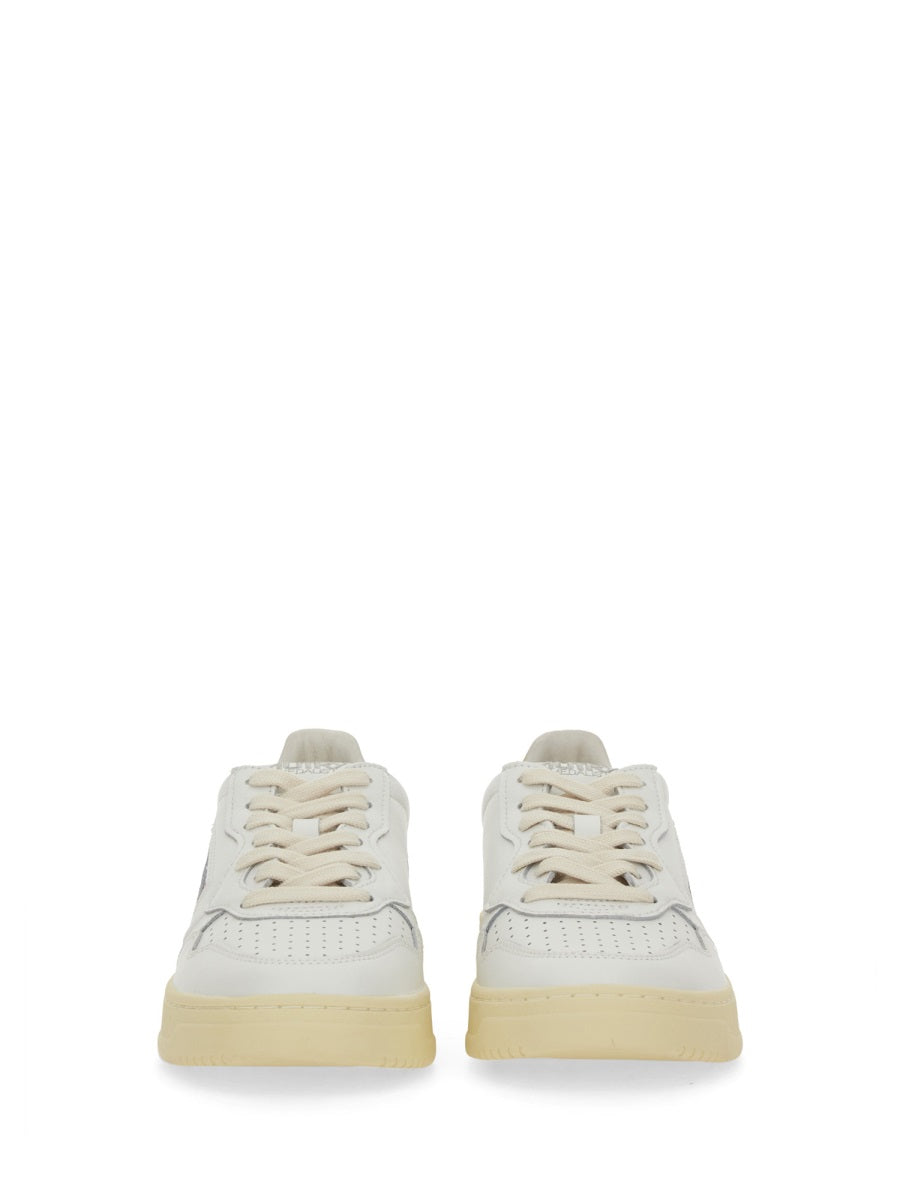 Autry Sneakers - White | Wanan Luxury