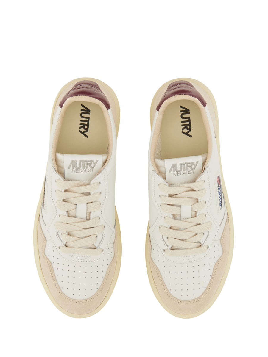 Autry Sneakers - White | Wanan Luxury