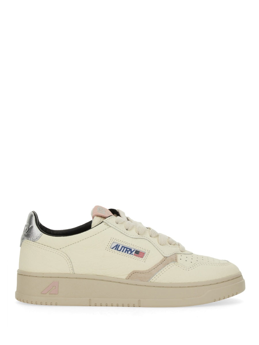 Autry Sneakers - White | Wanan Luxury