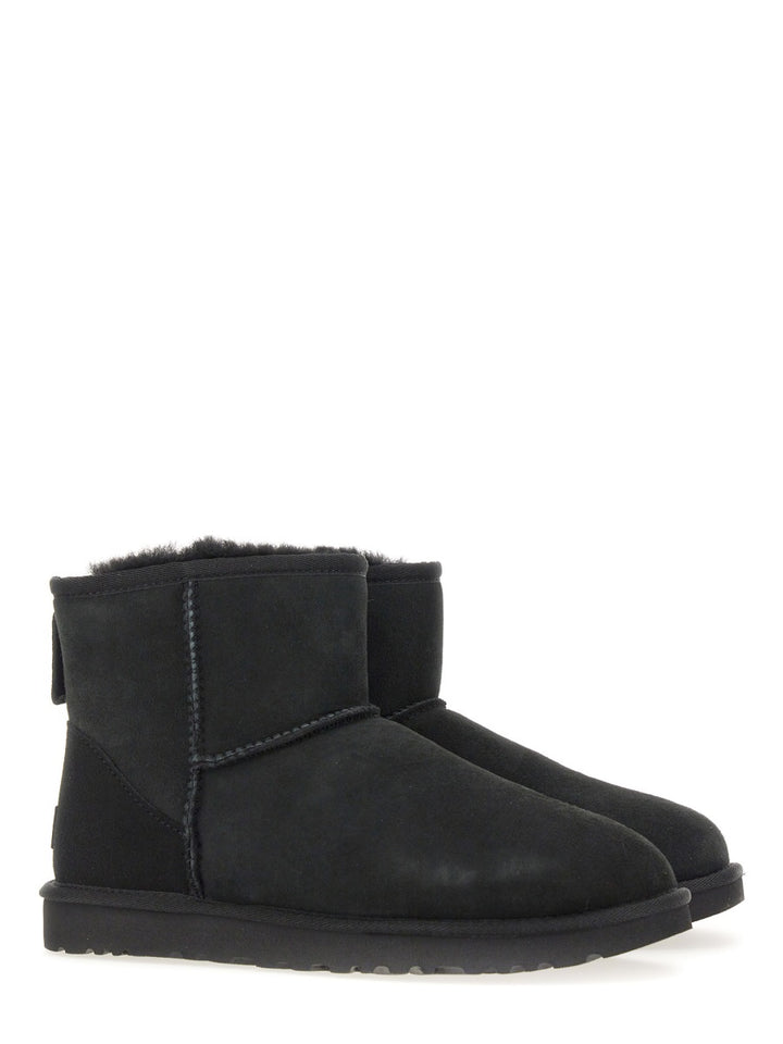 UGG Boots - Black | Wanan Luxury