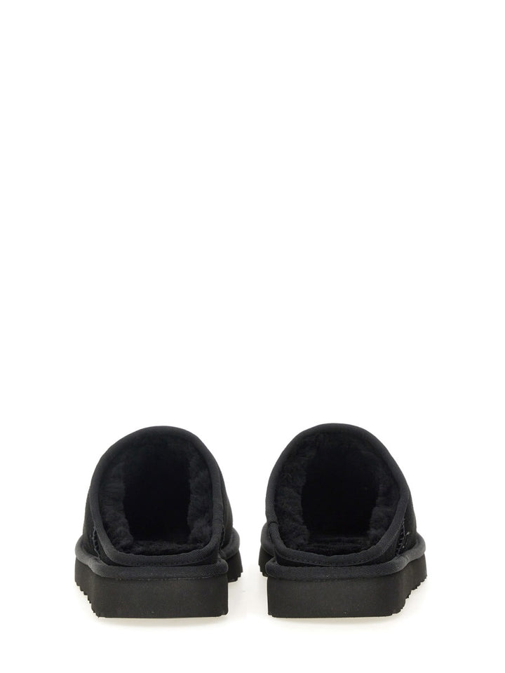 UGG Flat Shoes - Black | Wanan Luxury