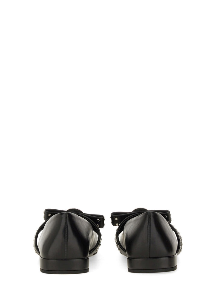 Versace Flat Shoes - Black | bbd742d43d0171ada3319b3998d0268657acd543