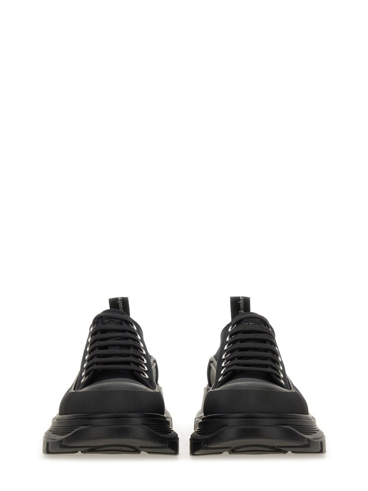 Alexander Mcqueen Sneakers - Black | 0cffe217440398cf3a427bdeaf776d3db2a11f54
