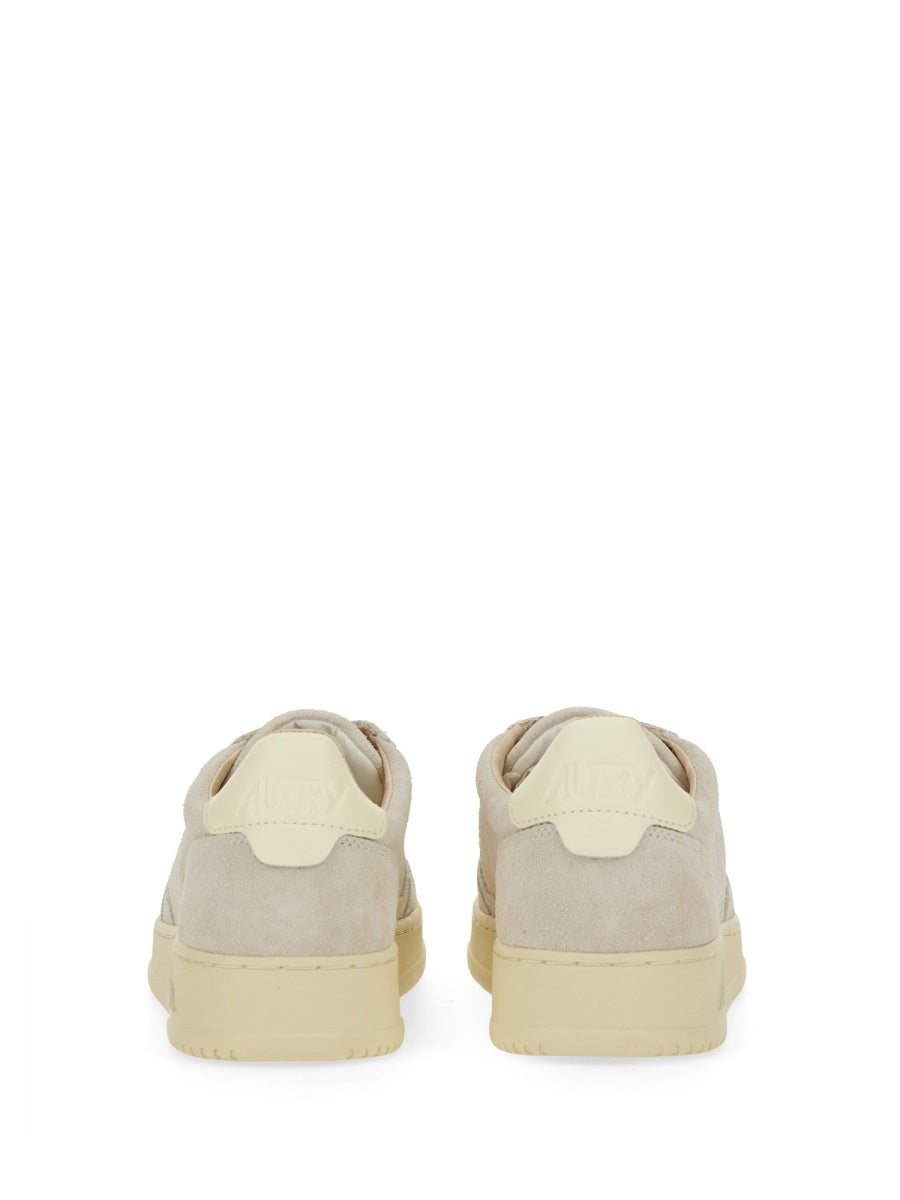 Autry Sneakers - White | Wanan Luxury
