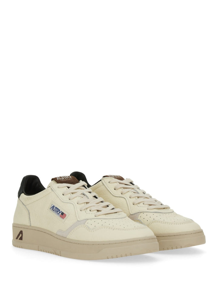 Autry Sneakers - White | Wanan Luxury