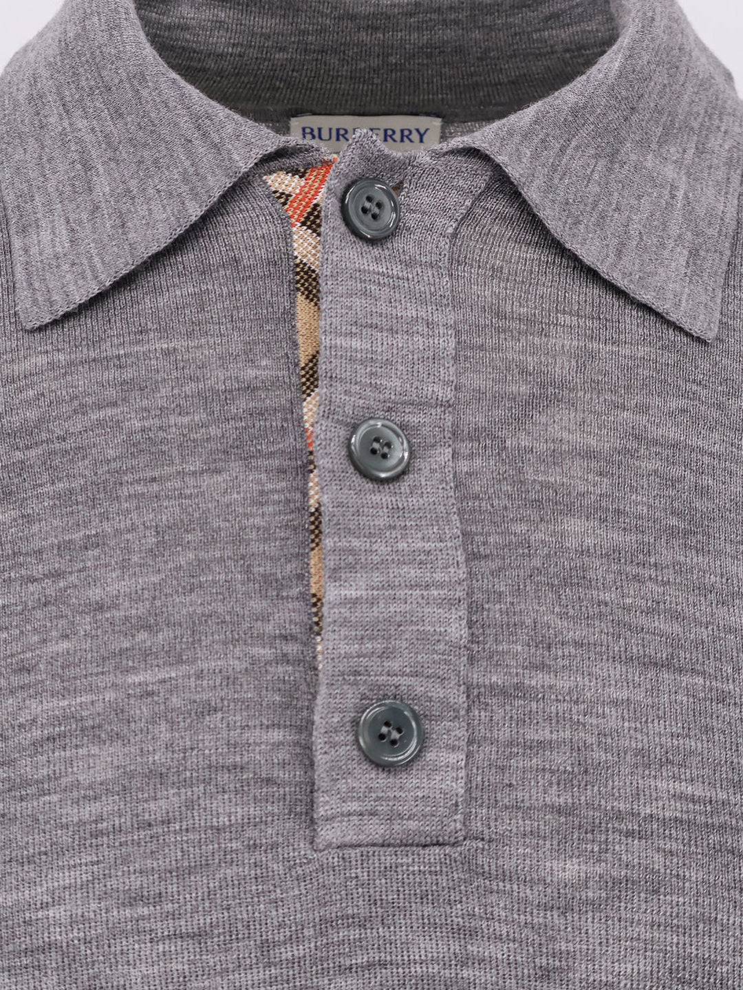 Burberry T-shirts and Polos - Blacks and greys | 93f93adebefc4c2886ae89666f9c6f091e149da0