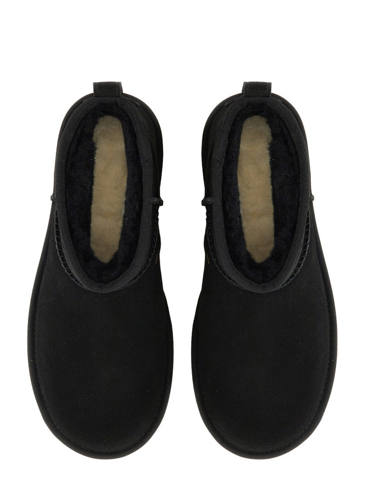 UGG Boots - Black | Wanan Luxury