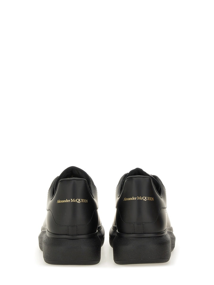 Alexander McQueen Sneakers - Black | Wanan Luxury