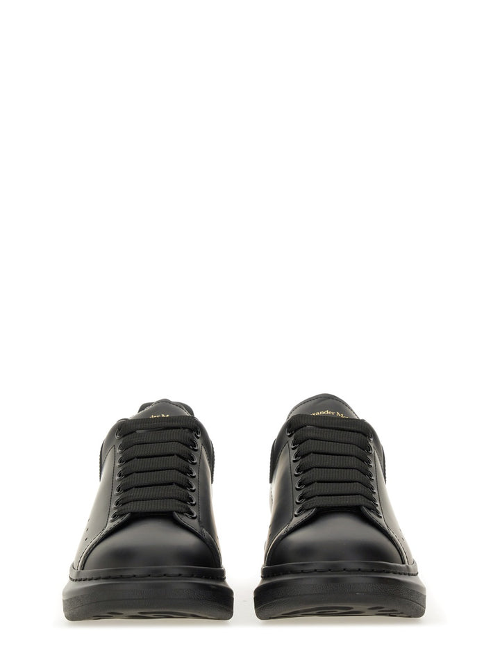 Alexander McQueen Sneakers - Black | Wanan Luxury
