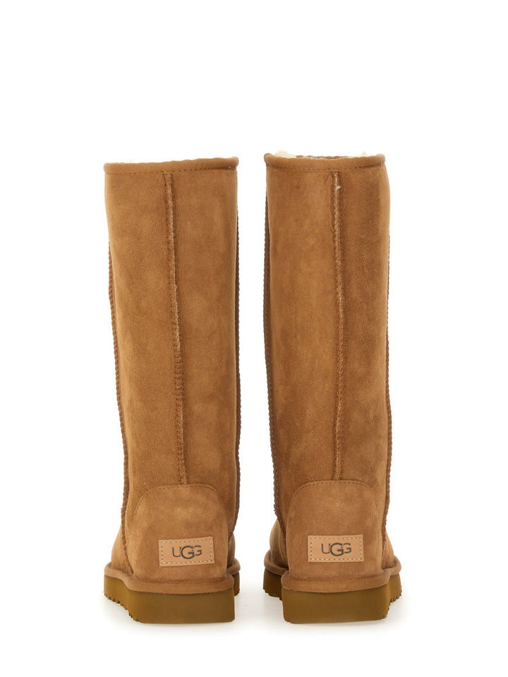 Ugg Boots - Brown | e2e1699832dcccc7501c56405169e5de61d99926