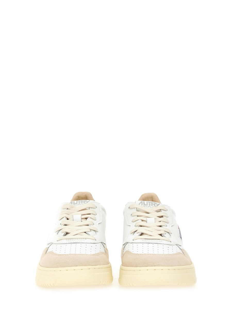 Autry Sneakers - White | Wanan Luxury