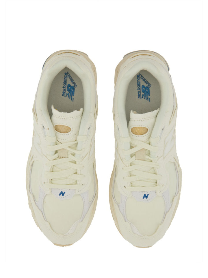 New Balance Sneakers - White | Wanan Luxury